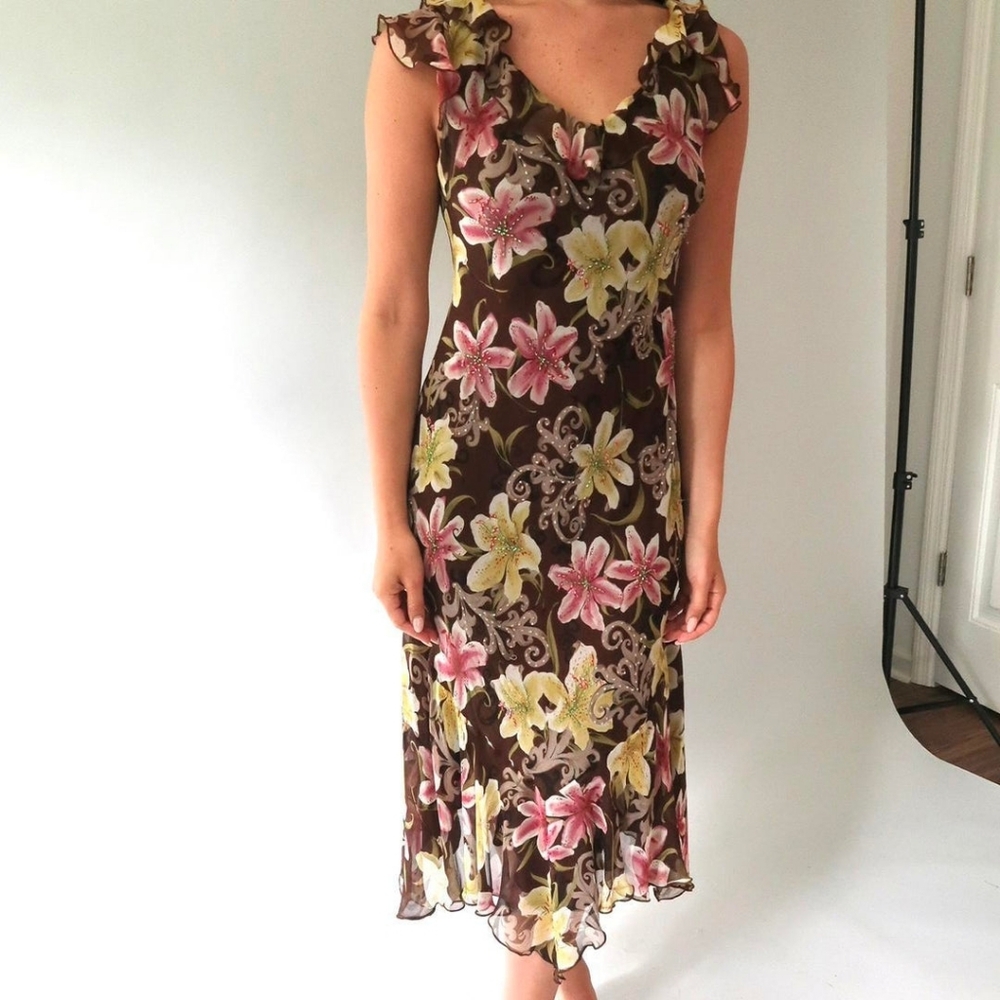 EUC Carrie Bradshaw Style Genuine 90s 100% silk Beaded Floral Print dress